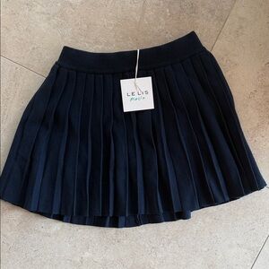 Le Lis Navy Blue Pleated Skirt